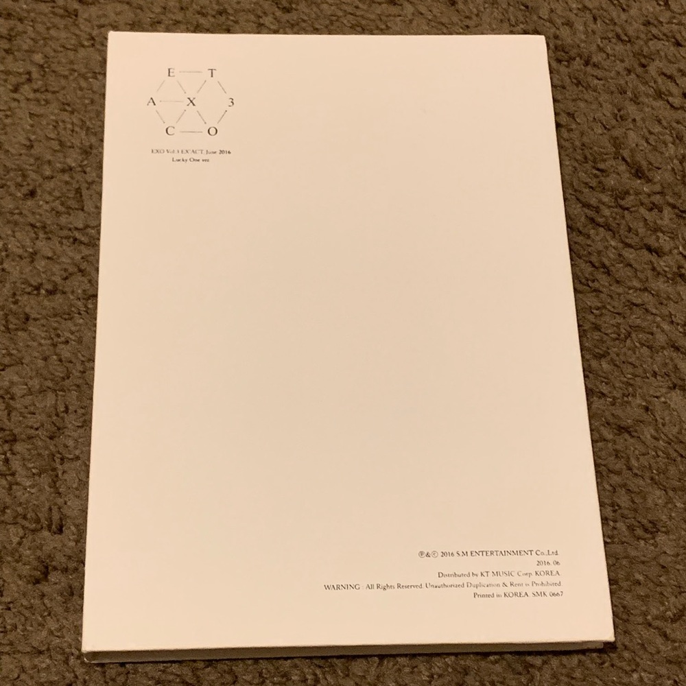 EXO ‘EX’ACT - The 3rd Album’ LUCKY ONE Ver.